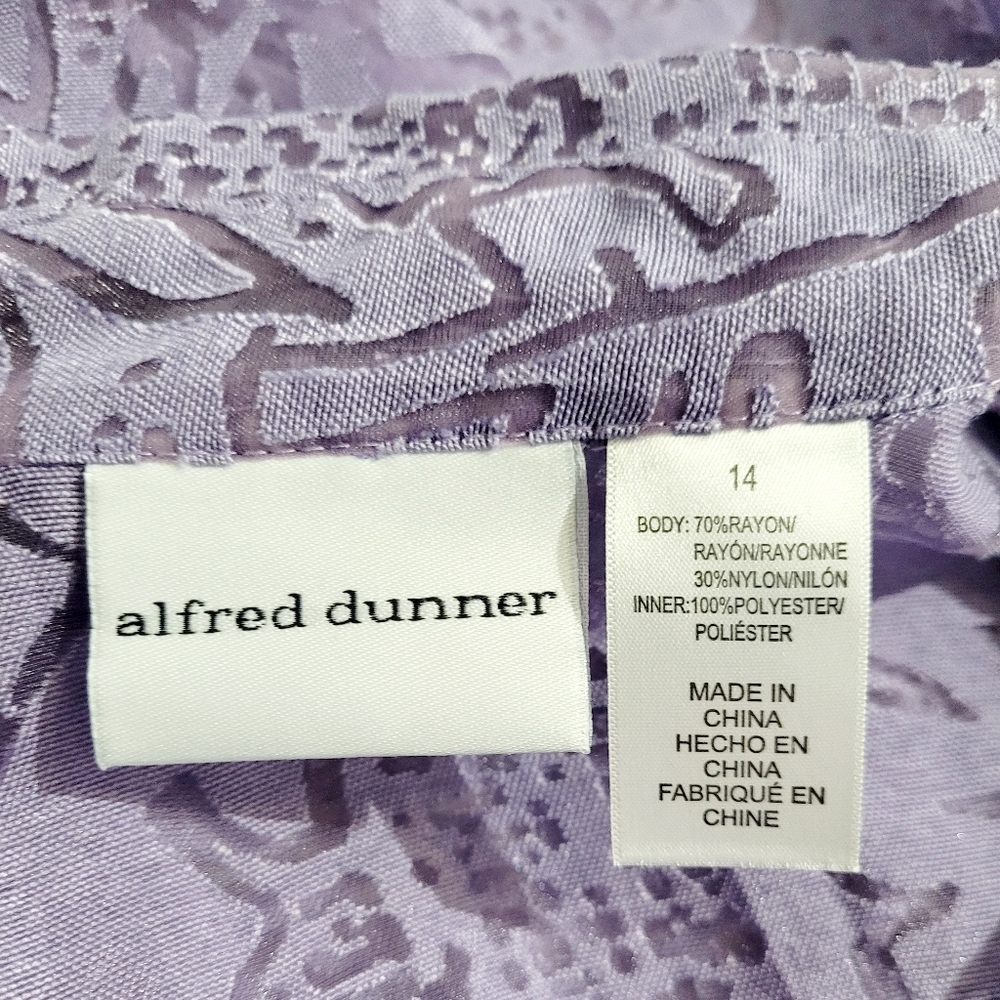 Alfred Dunner Purple Sheer Burnout Button Front Blouse Women’s Size 14 Floral - Picture 10 of 11
